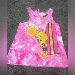 Pink, tie-dye,Tweety, bird,sleeveless tieback, tank top. Women’s T-shirt. Summer